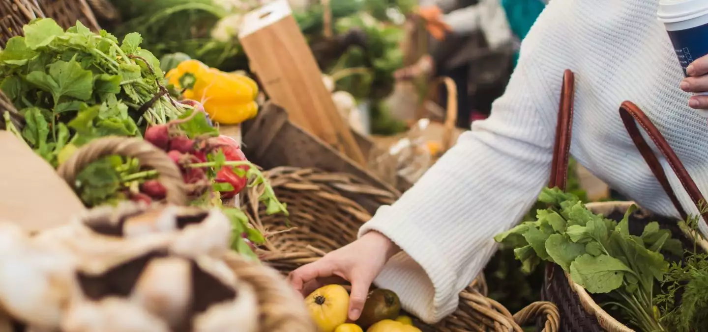 14f10250a42fcfd0-1600-1600-f-80